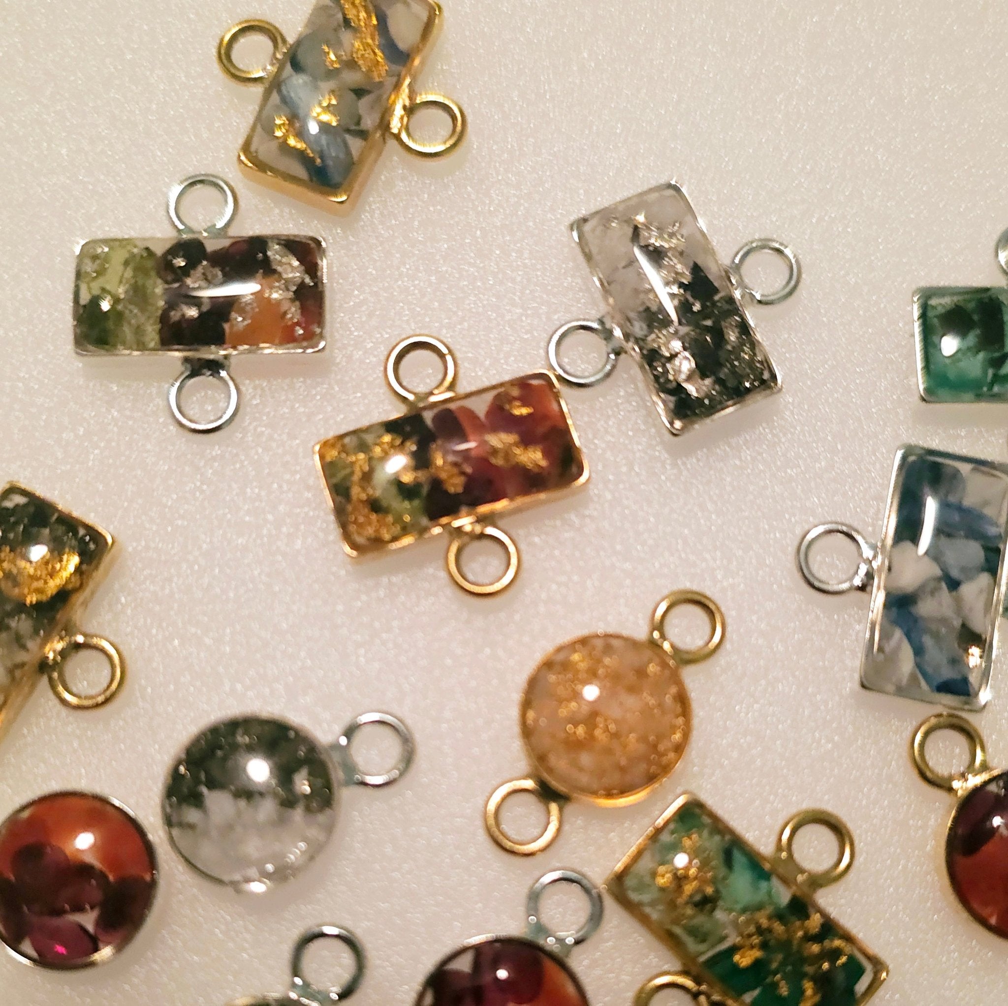 Crushed Crystal Bracelet | Color Energy Rectangle Bracelet with .999 Silver Plating - All Cheri's Intriguing Crystals LLCBracelet